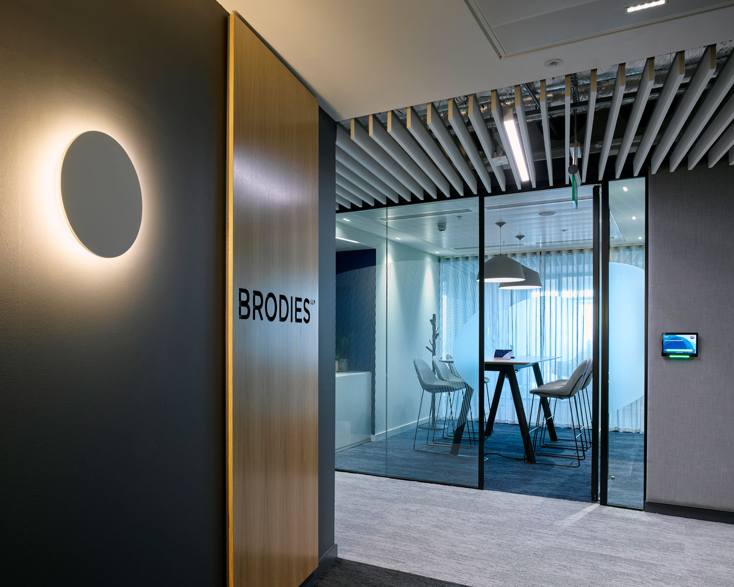 P2572 Edinburgh Architectural Office Lighting Slatted Ceiling With Linaer Lights Backlit Circular Wall Light